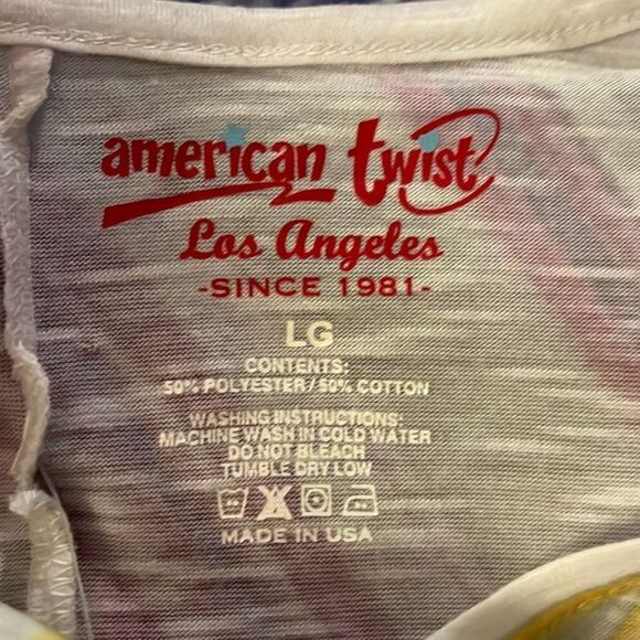 American Twist large multi‎ colored t shirt - 2248 - Picture 3 of 3